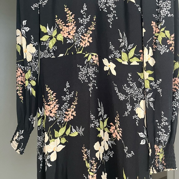 reformation kellan floral long sleeve dress - Picture 7 of 9